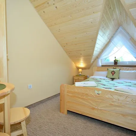 Bed & Breakfast Sykowny 3*