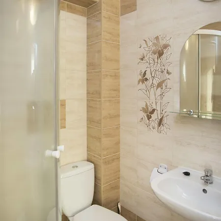 Sykowny Bed & Breakfast 3*